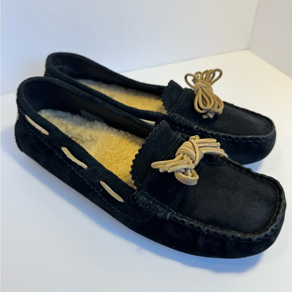 UGG Dakota Moccasin Suede Wool Slipper Black women's 8.5